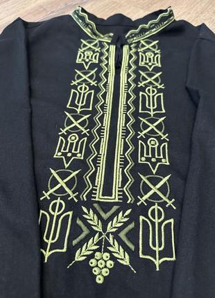 Вишиванка як у президента зеленського, вишиванка чоловіча колір чорний і хакі, мужская...