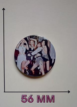 Значок блек пінк black pink блэк пинк 5,6 см