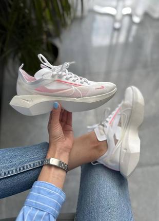 Жіночі кросівки nike grapes vista white