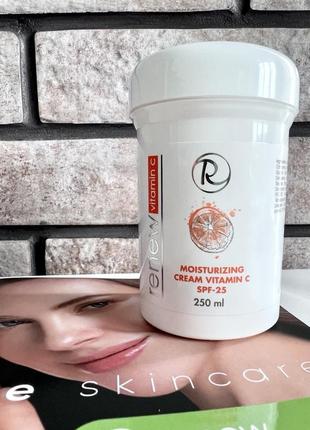 Крем з активним вітаміном с для обличчя спф 25 - renew vitamin c moisturizing cream spf 25