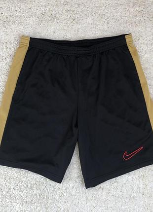 Шорти nike dri fit