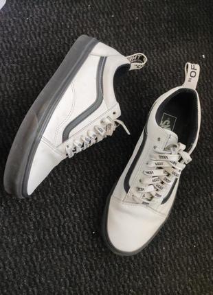 Чоловічі шкіряні кеди