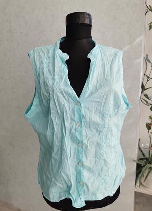 Легкая коттоновая блуза с нежной вышивкой3 фото