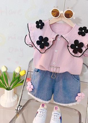 Неймовірно стильний літній комплект - джинсові шорти + стильна футболочка