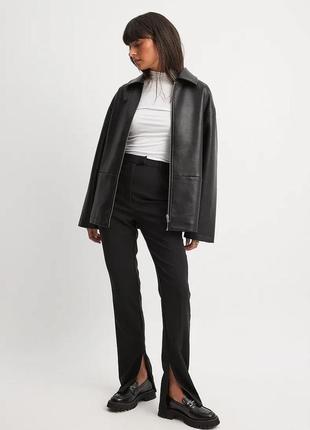 Новые черные брюки с разрезами от nakd