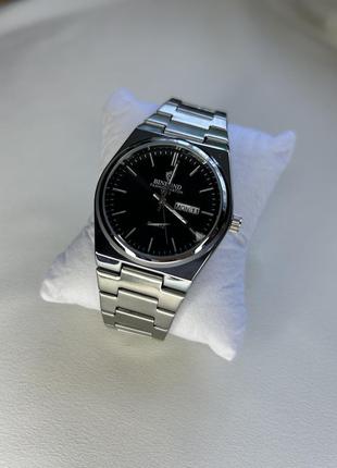 Кварцевые мужские часы