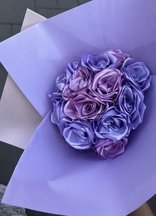 Букет з атласних стрічок