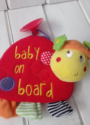 Развивающая игрушка черепаха на присоске в машину знак baby on board (ребенка в машине)