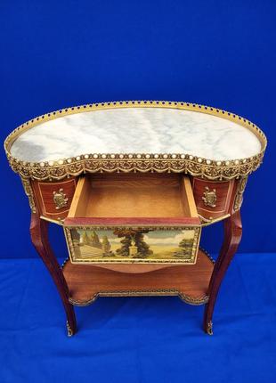 Пара деревянных тумбочек с мрамором и бронзовые накладки арт. 0912