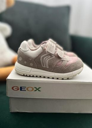 Кросівки geox