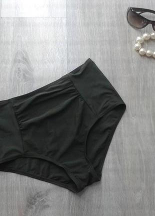 Стильні високі плавки кольору хакі debenhams