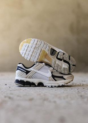 Nike zoom vomero 5 beige/black, женские кроссовки, жюркие кроссовки6 фото