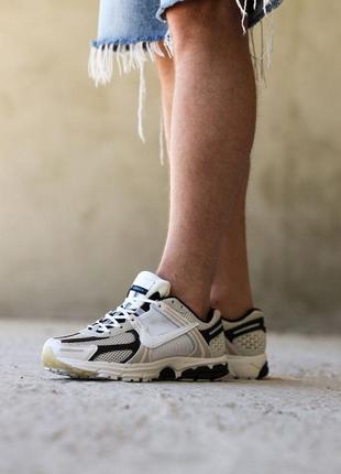 Nike zoom vomero 5 beige/black, женские кроссовки, жюркие кроссовки2 фото