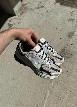 Nike zoom vomero 5 beige/black, женские кроссовки, жюркие кроссовки8 фото