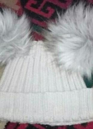 Продам шапку 2 года
