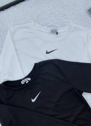 Стильный спортивный лонгслив с накатом5 фото