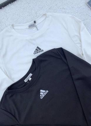 Стильный спортивный лонгслив с накатом8 фото