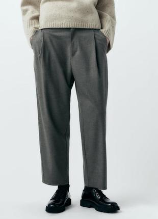 Сірі укорочені штани zara