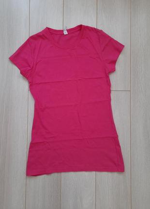 Розовая футболка1 фото