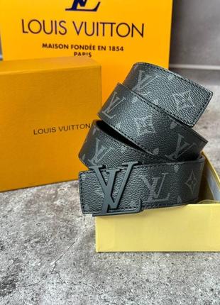 Ремень louis vuitton monogram eclipse с черной пряжкой