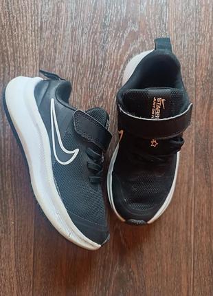 Кросівки nike
