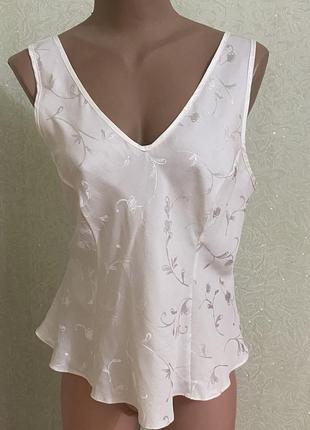 Легка атласна маєчка