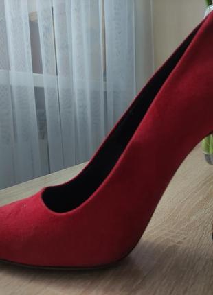 Туфлі , celine,39 червоні, оригінал