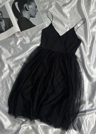 Платье с фатиновой юбкой