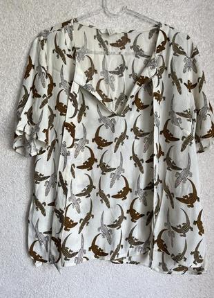 Класна футболочка з ящірками l