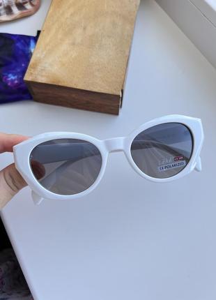 Фирменные солнцезащитные  очки leke polarized белые lk26003