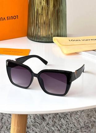 Сонцезахисні окуляри жіночі louis vuitton polarized