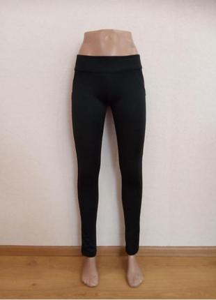 Чорні жіночі брюки -лосіни із штучної тканини, розмір xs6 фото
