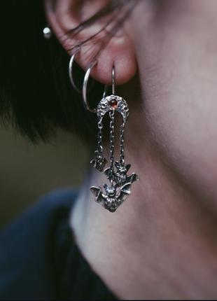 Серьги готические с летающими мышками серебро 925 в стиле alchemy gothic, killstar
