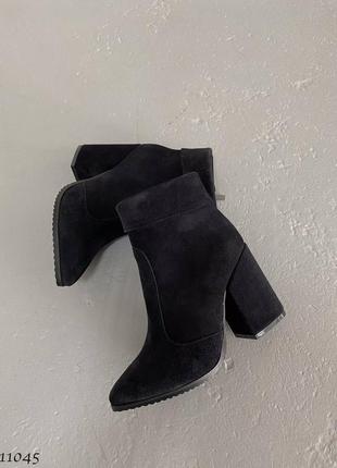 Демісезонні жіночі бртильйони з натуральної замі, черевики на флісі, замшевые женские ботильоны