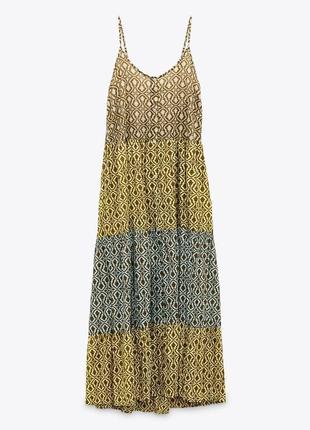 Платье средней длины в стиле петчворк от zara, размер s6 фото