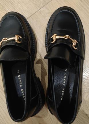 Туфлі лофери house