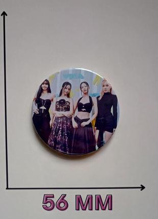 Значок блек пінк black pink блэк пинк 5,6 см