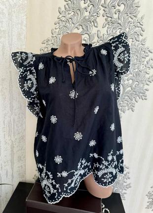 Шикарная блуза вышиванка стильная модная трендовая черная