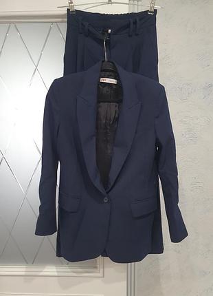 Базовый брючный костюм zara
