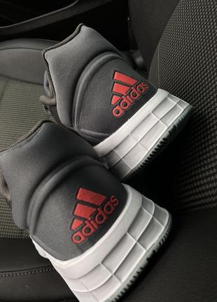 Кроссовки adidas оригинал4 фото