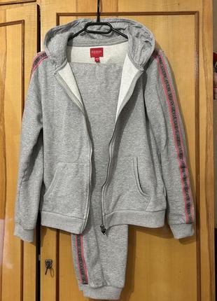 Костюм guess