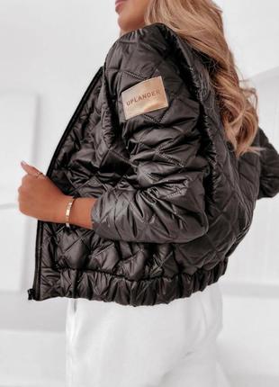 Стильна жіноча куртка на блискавці низ на резинці плащівка з водовідштовхуючим...