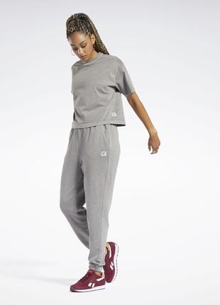 Спортивные штаны джоггеры reebok3 фото