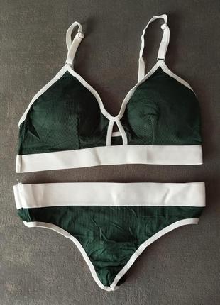 Молодежный комплект женского белья топ + стринги зеленый