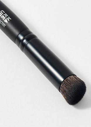Оригінальний пензлик для консилерів make up factory concealer brush⭐️