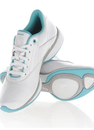 Кожаные кроссовки reebok 41-42 р.