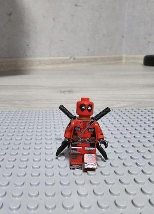 Міні-фігурка лего marvel deadpool super heroes 2