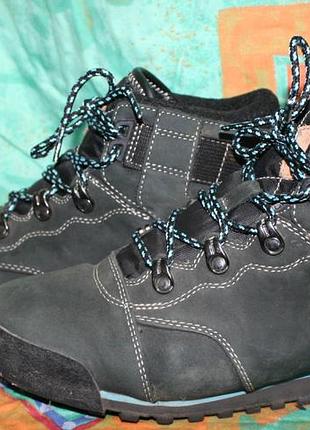 Кожаные влагостойкие ботинки oneill 40 р