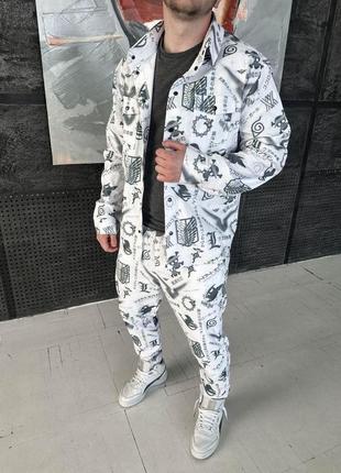 Мужской костюм