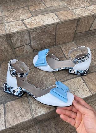 Туфли женские из натуральной кожи